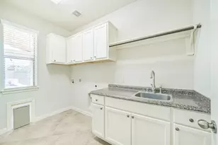 13607 Breakwater Path Loop, Houston, TX 77044 - Photo 25