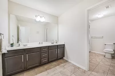 14723 Nickel Plank Road, Houston, TX 77049 - Photo 37