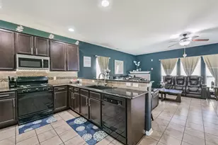 14723 Nickel Plank Rd, Houston, TX 77049 - Photo 13