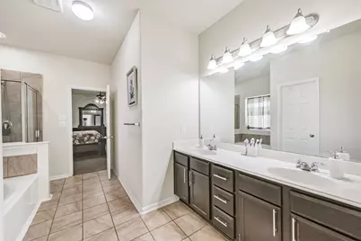 14723 Nickel Plank Road, Houston, TX 77049 - Photo 25