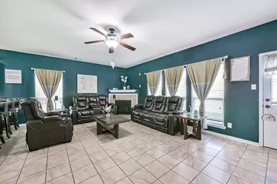 14723 Nickel Plank Road, Houston, TX 77049 - Photo 17