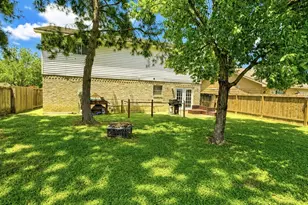 18210 Almonte Ln, Tomball, TX 77377 - Photo 3