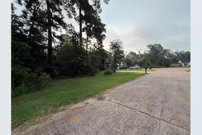 149 Bending Oaks Lane, Livingston, TX 77351 - Photo 5