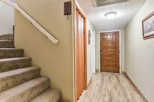 411 Sailfish St, Freeport, TX 77541 - Photo 5