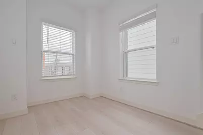 8927 Grovner Place, Houston, TX 77055 - Photo 13