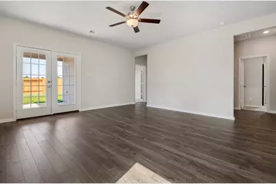 15415 Maple Terrace Drive, Conroe, TX 77303 - Photo 9