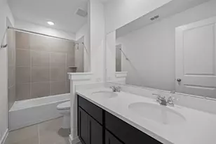 11721 Airspeed Dr, Conroe, TX 77303 - Photo 15
