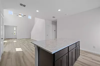 11721 Airspeed Drive, Conroe, TX 77303 - Photo 9