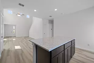 11721 Airspeed Dr, Conroe, TX 77303 - Photo 9