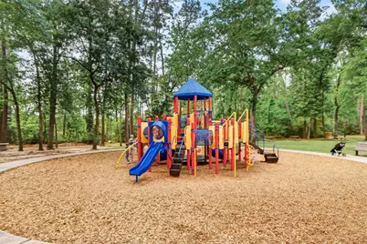 31722 Royal Woods Court, Conroe, TX 77385 - Photo 33