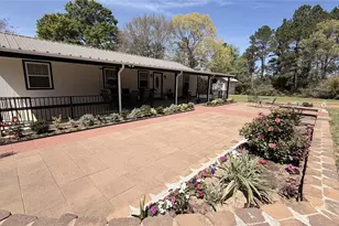 6623 County Rd 302, Navasota, TX 77868 - Photo 1