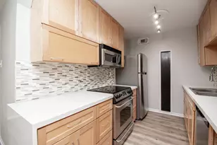 7575 Katy Fwy, Houston, TX 77024 - Photo 7
