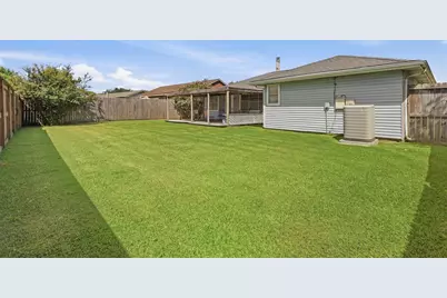 10110 Shell Rock Road, La Porte, TX 77571 - Photo 23