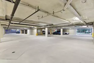 4819 Caroline St, Houston, TX 77004 - Photo 25