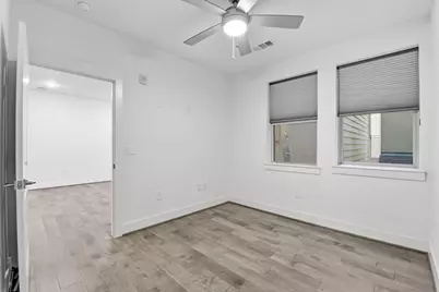 4819 Caroline Street #109, Houston, TX 77004 - Photo 17