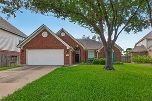 15627 Oakworth Ct, Sugar Land, TX 77498 - Photo 3