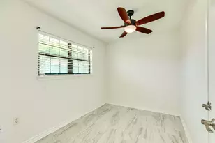 123 County Road 458D Dr, Angleton, TX 77515 - Photo 21