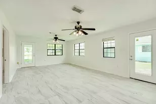 123 County Road 458D Dr, Angleton, TX 77515 - Photo 5