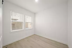 2311 Via Cami Ln, Houston, TX 77051 - Photo 7