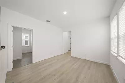 2311 Via Cami Lane, Houston, TX 77051 - Photo 13