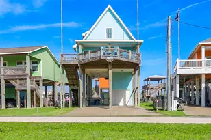 1819 N Pompano Ln, Crystal Beach, TX 77650 - Photo 41