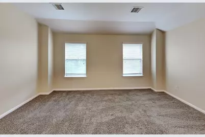8670 Chaletford Drive, Houston, TX 77044 - Photo 7
