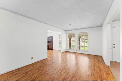 6119 Yarwell Drive, Houston, TX 77096 - Photo 7