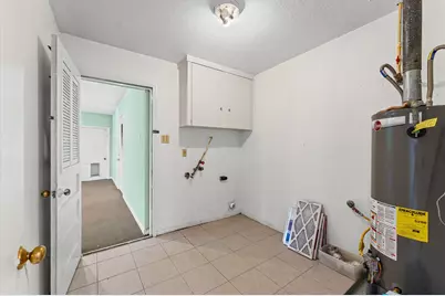 6119 Yarwell Drive, Houston, TX 77096 - Photo 17