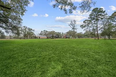 1395 Ford Avenue, Dayton, TX 77535 - Photo 47