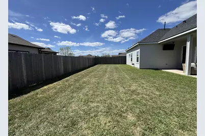 431 Wellshire Drive, West Columbia, TX 77486 - Photo 11