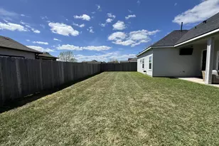 431 Wellshire Dr, West Columbia, TX 77486 - Photo 11