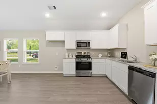 803 Jefferson Ave, Cleveland, TX 77327 - Photo 15