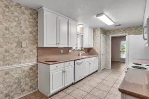 2819 Poplar Creek Ln, Pearland, TX 77584 - Photo 17