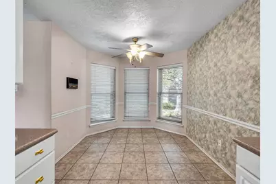 2819 Poplar Creek Lane, Pearland, TX 77584 - Photo 15
