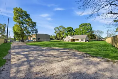 24918 Mathews Road, Tomball, TX 77375 - Photo 25