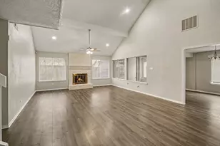 12310 Ashling Dr, Houston, TX 77477 - Photo 3