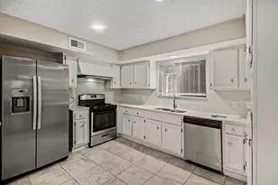 12310 Ashling Dr, Houston, TX 77477 - Photo 9