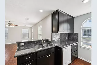 1405 Bailey Street, Houston, TX 77019 - Photo 15