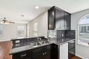 1405 Bailey St, Houston, TX 77019 - Photo 15