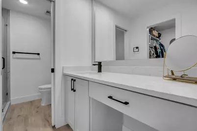 2829 Timmons Lane #152, Houston, TX 77027 - Photo 17