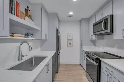 2829 Timmons Lane #152, Houston, TX 77027 - Photo 11