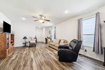 13127 Clifton Hill Lane, Houston, TX 77044 - Photo 5