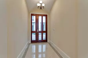 1700 Sunset Blvd, Houston, TX 77005 - Photo 5