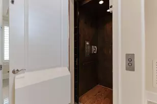 1700 Sunset Blvd, Houston, TX 77005 - Photo 7