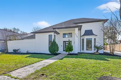 3138 Country Club Boulevard, Stafford, TX 77477 - Photo 3