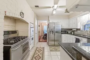 942 Brunswick Cir, Sugar Land, TX 77478 - Photo 17