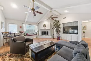 942 Brunswick Cir, Sugar Land, TX 77478 - Photo 13