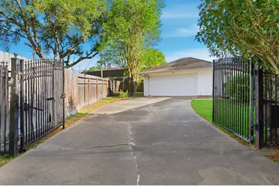 942 Brunswick Circle, Sugar Land, TX 77478 - Photo 41
