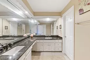 942 Brunswick Cir, Sugar Land, TX 77478 - Photo 33