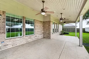 11023 Leigh Woods Dr, Cypress, TX 77433 - Photo 37